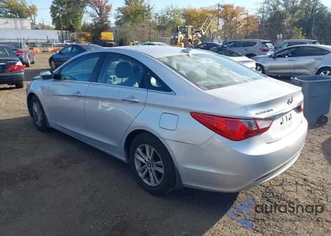 2013 Hyundai Sonata Gls z USA, uszkodzony, nr VIN 5NPEB4AC4DH520016